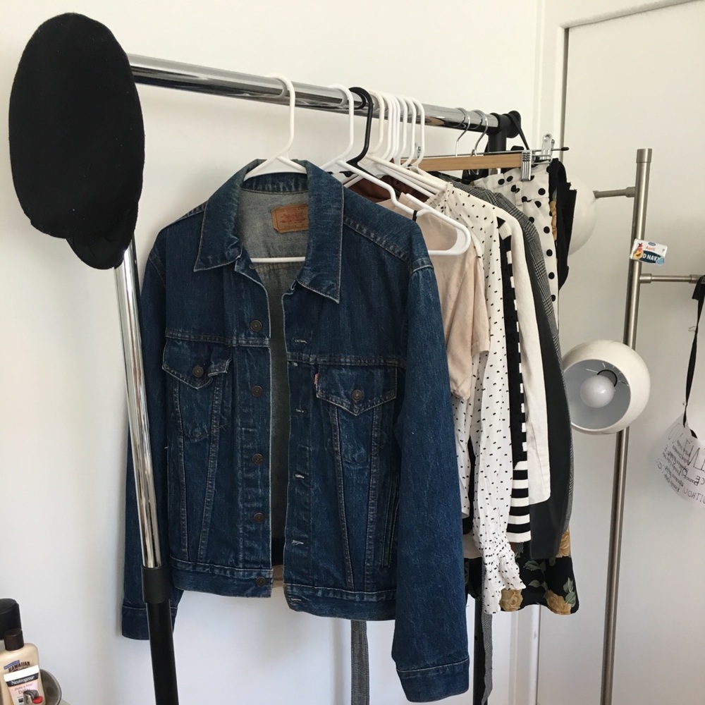 Vintage Levi’s dark denim oversized jacket